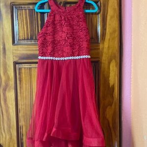 Elegant Red Lace Formal Dress